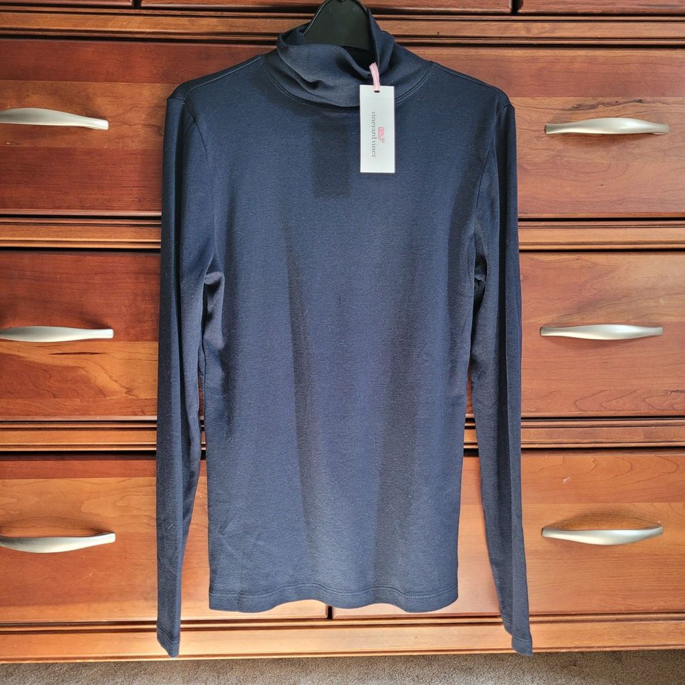 NTW Navy Blue Vineyard Vines Cotton Turtle Neck (Size Small)